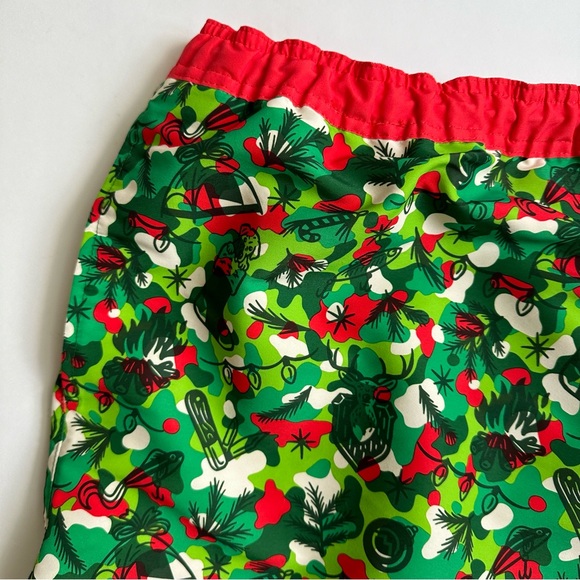 Magellan Outdoors Men’s FishGear Fishing Shorts Christmas Holiday Pattern 3XL - Picture 4 of 10